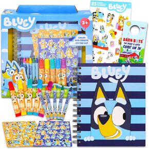 Bluey Color & Go Bundle - كتاب نشاط التلوين بالإضافة إلى العلامات ، تلوين ، صفحات رسم ، ملصقات ، المزيد للأطفال ، الأطفال الصغار | طقم Bluey Arts and Craft