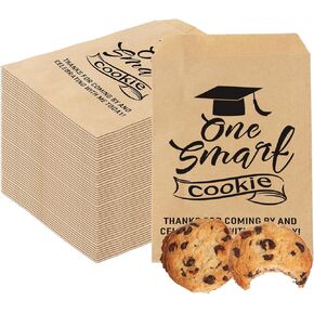 Kolewo4ever 200 قطعة التخرج Candy Cookie Treat Acags One Smart Cookie Kraft Bags Congrats Buffet Paper Paper For Turvuation Party Supplies (ملف تعريف ارتباط ذكي واحد)