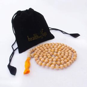 HealthAndyoga ™ Tulsi Wood Mala (108 + 1 Round 8mm Beads with Tassel) - خشب الريحان المقدس - سلسلة مسبحة معقدة يدويًا لترديد المانترا ، الصلاة ، التأمل japa - يحسن الصحة ، العقل.