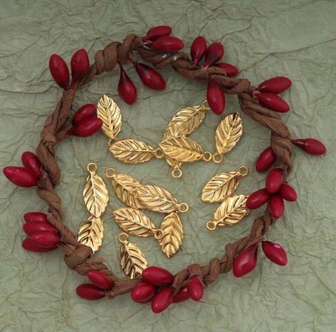 50 PCS أوراق السحر لجعل المجوهرات صنع 1.5 × 0.7 سم معلقات صغيرة لطيفة لصياغة DIY Project Project Bracelec in Kuwait