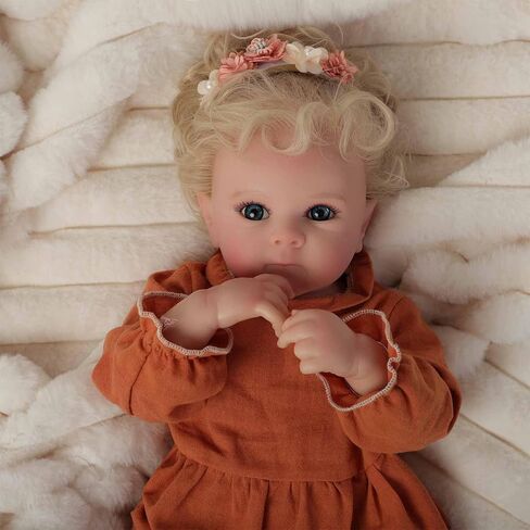 Lifelike Reborn Baby Dolls，18 Inch Smiles Silicone Baby Girl，Soft Vinyl Realistic Baby Doll Poseable Real Life Baby Dolls with Birth Certificate and Accessories Gift Set for Kids Age 3+ in Saudi Arabia
