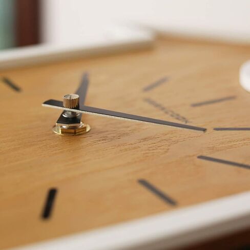 ساعة حائط Cucu حديثة من SHISEDECO تضرب طائرًا صغيرًا لطيفًا، أصوات الطيور الطبيعية أو نداء الوقواق، ساعات بندول خشبية مبتكرة بسيطة، ديكور منزلي فريد لغرفة المعيشة والمطبخ. (أحمر) in Kuwait