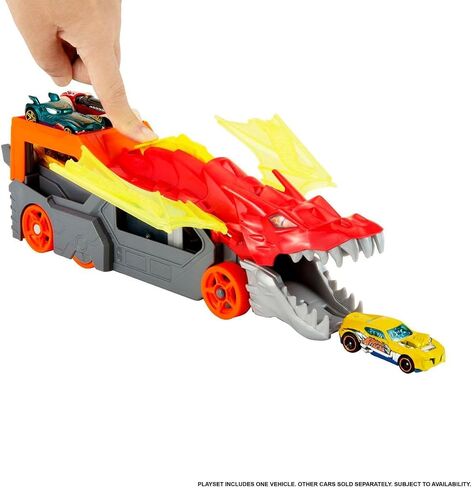 Hot Wheels Toy Car Shark Chomp Transporter & 1:64 Scale Car, Connects to Hot Wheels Track & Stores 5 Scale Vehicles in Saudi Arabia