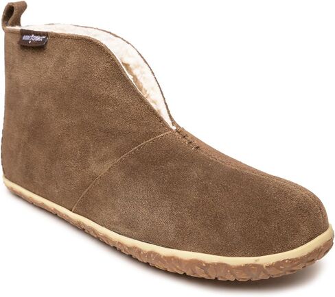 شبشب رجالي من الجلد السويدي من Minnetonka Tamson in Saudi Arabia