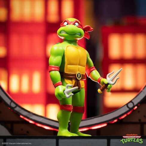 Super7 Teenage Mutant Ninja Turtles Sewer Surfer Michelangelo - 3.75" TMNT Action Figure with Accessories Classic Cartoon Collectibles and Retro Toys in Saudi Arabia