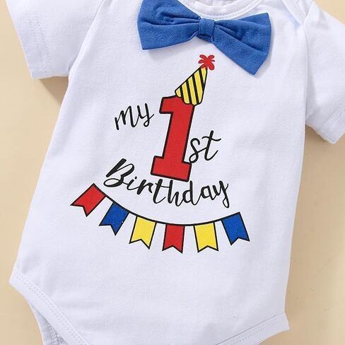 ملابس عيد الميلاد الأول للأطفال الرضع بأكمام قصيرة وربطة عنق على شكل فيونكة ومجموعة حمالات مع قبعة ملابس عمرها عام واحد in Kuwait