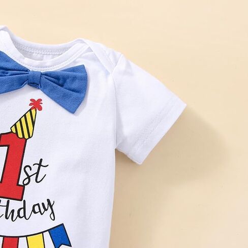 ملابس عيد الميلاد الأول للأطفال الرضع بأكمام قصيرة وربطة عنق على شكل فيونكة ومجموعة حمالات مع قبعة ملابس عمرها عام واحد in Kuwait