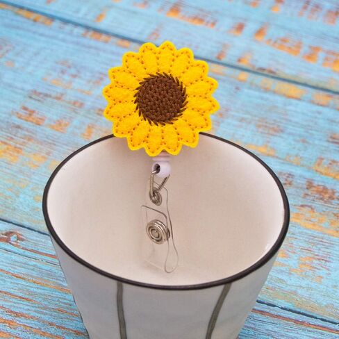 Sunflower Badge Reel Holder, Accurate Stitching, Reinforced Strap, Easy Retracting, Retractable Badge Holder with Alligator Clip, Perfect Gifts for Women Nurse in Saudi Arabia