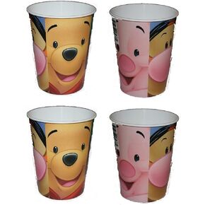 تشتمل حزمة Winnie the Pooh Party Supplies الفريدة