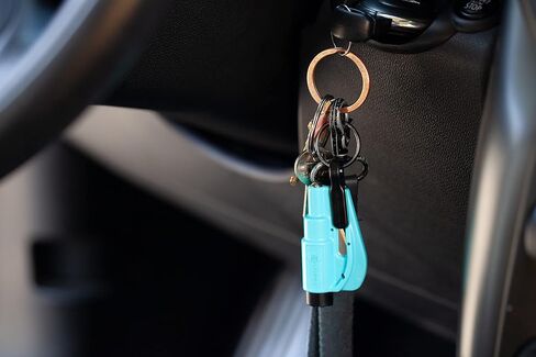 حزمة من 3 قطع من أداة الهروب الأصلية لسلسلة المفاتيح في حالات الطوارئ من resqme، قاطع حزام الأمان 2 في 1 وكسارة النوافذ، صنع في الولايات المتحدة الأمريكية، الوردي والأزرق والأصفر - مطرقة الطوارئ المدمجة in Kuwait