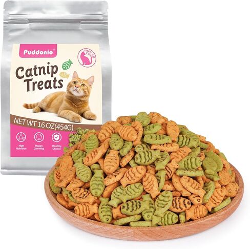 Christmas Catnip Cat Treats, Chicken and Salmon Flavor Cat Snacks, Cat Gifts for Christmas, Crunchy Fish Shape Adult Cat Biscuits, 16 oz in Kuwait