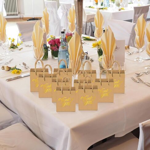 أكياس هدايا Kposiya Mini مع مقابض ، 35pcs أكياس هدايا صغيرة ، 4 × 2.75 × 4.5 أخضر وذهب لعيد الميلاد ، عيد الشكر ، الحفلات. in Kuwait