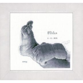 Vervaco Counted Cross Stitch Kit: Little Baby Foot, NA, 18 x 17cm