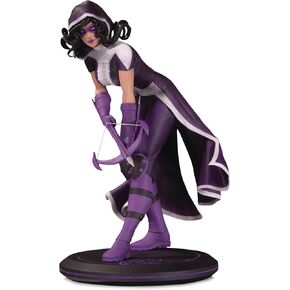 DC Cover Girls: Huntress by Joëlle Jones Statue