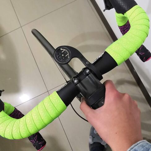 شريط مقود دراجة الطريق Supacaz Bar فائق الالتصاق، أجزاء ومكونات، حزام مقود دراجة الطريق، شريط توجيه عالي المرونة وناعم ممتص للعرق باللون الأسود in Kuwait