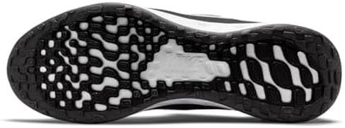 Nike Men's Revolution 6 FlyEase Next Nature Easy-On-and-Off Road Running Shoes in Saudi Arabia
