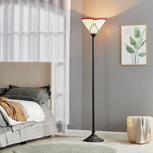 مصباح أرضي، مصباح قائم، مصابيح على طراز تيفاني لغرفة المعيشة، مصباح قائم من الزجاج الملون العتيق، لرفع الأجواء في غرف المعيشة وغرف النوم in Kuwait