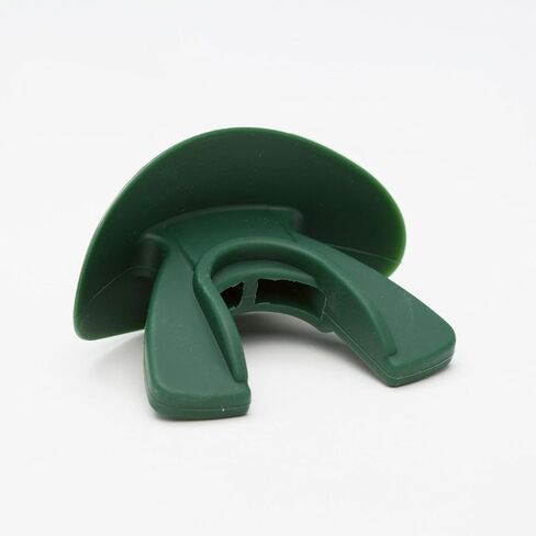 واقي الفم لكرة القدم - قطعة فم حامية للشفاه للشباب والكبار - تصميم أبيض كلاسيكي أو ألوان متعددة - حماية للأسنان العلوية والسفلية - تدفق هواء رائع in Kuwait