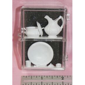 Dollhouse Miniature Chrysnbon Chamber Pot مجموعة طقم بسيطة
