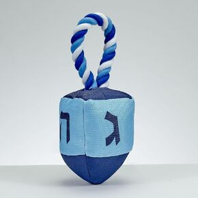 "Chewdaica" ™ Oxford Dreidel Squeaky Dog Toy مع حبل