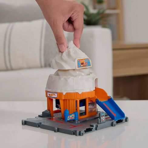 Hot Wheels City Track Set with 1 Car, Track Play That Connects to Other Sets, Ice Cream Shop Playset​​ in Saudi Arabia