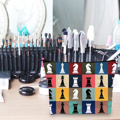 هدية Pofull Chess Gift Funny Funder for Chess Players Chess Master Gift Chess Poard Board Lover Cosmetic Bag (حقيبة الشطرنج) in Kuwait