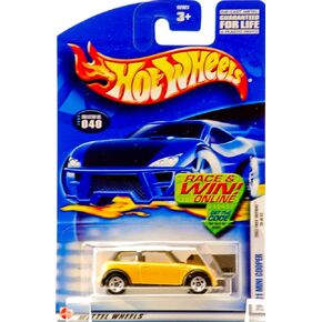 2002 First Editions- #28 2001 Mini Cooper 5-Spoke Wheels #2002-40 Collectible Collector Car Mattel Hot Wheels 1:64