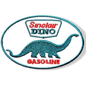 Retro Dino Fuel Patch-محطة غاز قديمة مستوحاة من شعار الحديد/خياطة من أجل السترات ، المحملات والأزياء