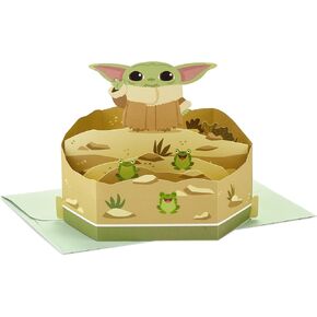 Hallmark Star Wars بطاقة عيد ميلاد منبثقة (Baby Yoda).