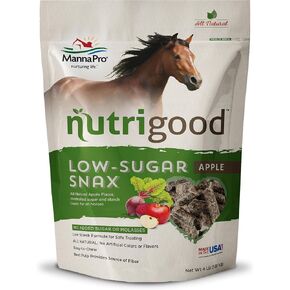 Manna Pro Nutrigood Low-Sugar Snax | Apple Flavor Horse Treats | 4 Pounds