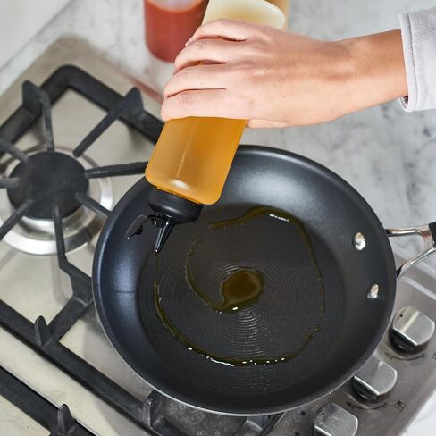 4 عبوات من زجاجات ضغط البهارات 32 أونصة - زجاجات صلصة سهلة الصب مع غطاء مانع للتسرب، زجاجات ضغط بلاستيكية للصلصات وزجاجات البهارات وحاويات البهارات in Kuwait