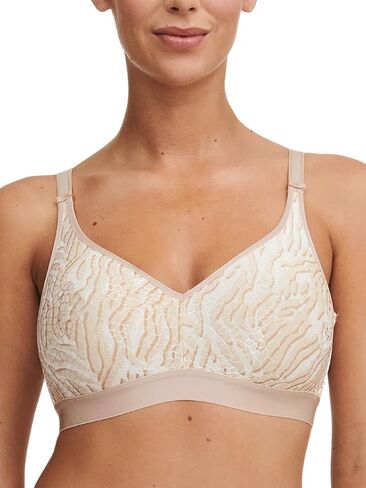 Chantelle Women's C Magnifique Full Bust Wireless Bra in Kuwait