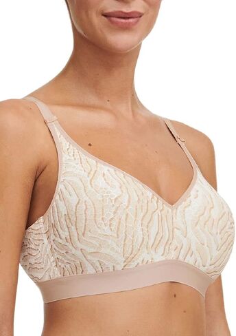 Chantelle Women's C Magnifique Full Bust Wireless Bra in Kuwait