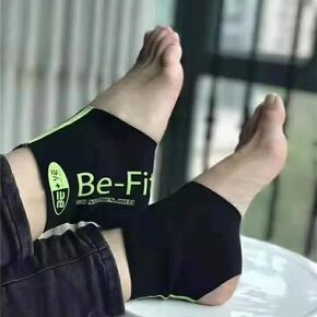 جورب تزلج مبطن للغاية بأكمام كاحل لألعاب القوى مع وسادات للكاحل للتزلج على الجليد أو الهوكي أو التزلج على الجليد أو المشي لمسافات طويلة أو ركوب الدراجات، واقي الكاحل (متوسط) in Kuwait