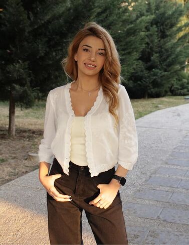 Kate Kasin Women's 2025 Cropped Cardigan Sweaters Trendy Lightweight 3/4 Sleeve Button Down Crochet Textured Shrugs Top in Kuwait