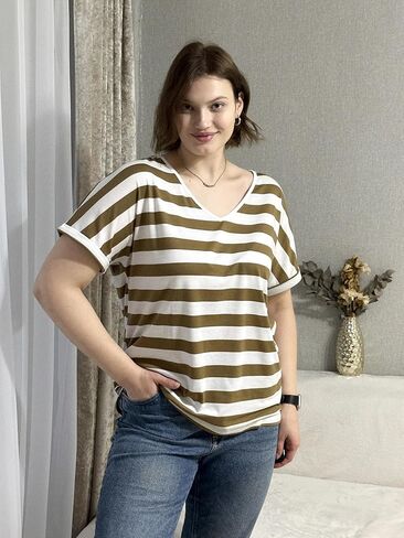 IN'VOLAND Plus Size Tops Short Sleeve Tee Shirt V Neck Loose Fit Striped Loose Casual T Shirt Summer Blouses in Kuwait