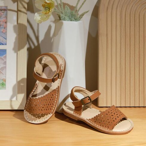 صنادل THEE BRON للفتيات Sandalias de Niña in Kuwait