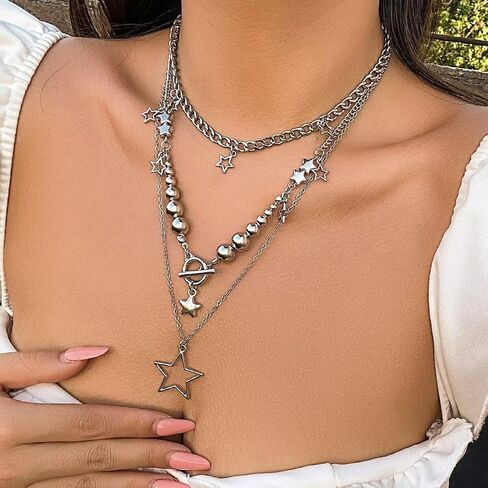 2-3 Pcs Y2k Necklace Layered Star Pendant Necklace Set Fashion Hollow Five-Pointed Star Choker Necklace Simple For Women Girls Jewelry Gift in Saudi Arabia
