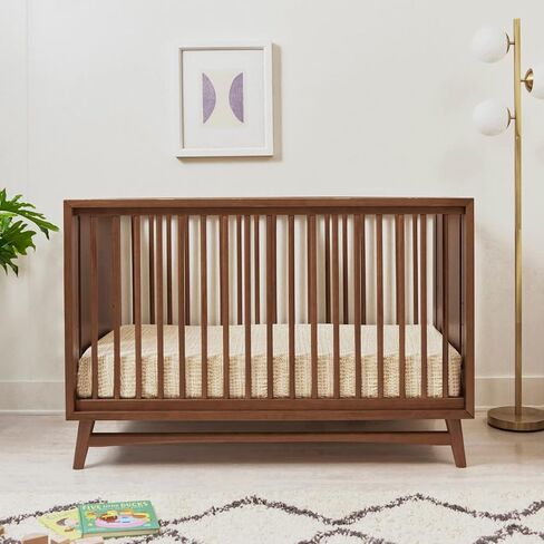 Babyletto Peggy 3-in-1 قابلة للتحويل مع طقم تحويل سرير صغير في Taupe ، Greenguard Gold معتمد in Kuwait