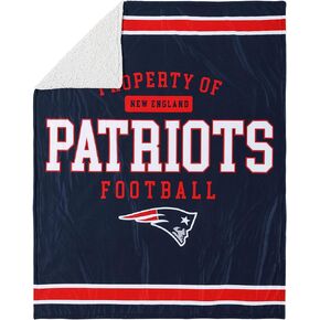 FOCO NFL Unisex-Adult NFL Team Logo Property 60" x 50" Sherpa Plush Throw Blanket