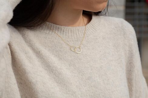 Suavell Sister Necklace - Sister Gifts from Sister - Sterling Silver Necklace- Birthday Gift for My Big or Little Sister - Double Circle -Sister Gifts for 2 - Maid of Honor Gifts From the Bride in Kuwait