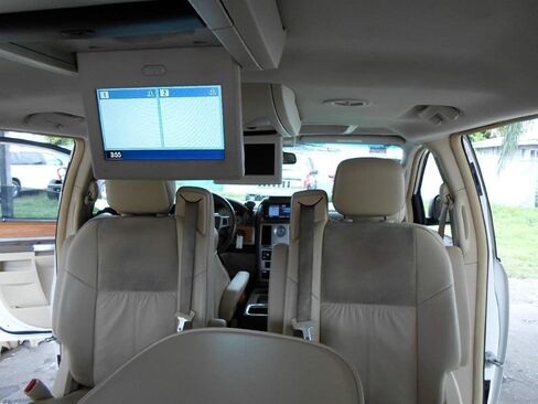 كابل إصلاح شاشة HD من متجر Noa لـ 2013-2016 دودج كارافان كرايسلر تاون كونتري دورانجو روتان in Kuwait