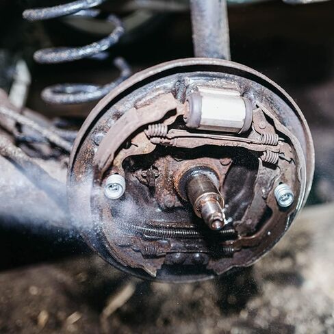 AKFIX A110 أجزاء مكابح منظف - مزيل غبار قوي ومزيل الصدأ ، علبة منظف الفرامل ، منظف يدوي لميكانيكا السيارات والقابض | 2 حزمة ، 16.9 أوقية in Kuwait