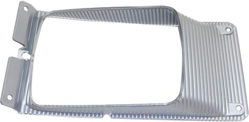 For International 3800/4700/4800/4900/8100/8200 Headlight 1995-2004 Pair Driver and Passenger Side Bezel For IH2510100 | 1661763C1 in Kuwait