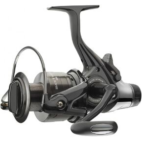 Daiwa Black Widow Baitrunner/Freespool بمقاسات 3500A/4000A/4500A/5000A الكارب بايك السلمون المرقط الخشن لعبة الصيد الدوارة (4500A)