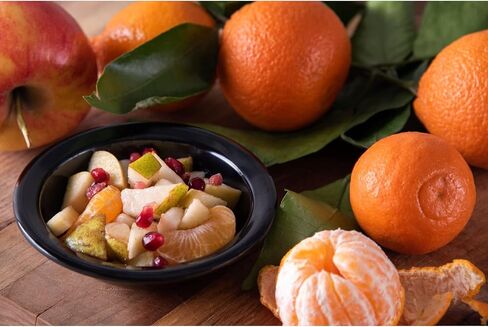 Carlisle FoodService Products Kingline Reusable Plastic Bowl Fruit Bowl with Rim for Home and Restaurant, Melamine, 4.75 Ounces, White, (Pack of 48) in Kuwait
