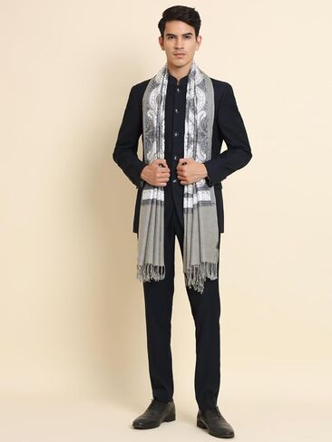 سرق Zamour المطرز للرجال ، وأنماط التطريز الحريري Nalki ، والمواد الصوفية الجميلة ، وشال الشكل العرقي in Kuwait