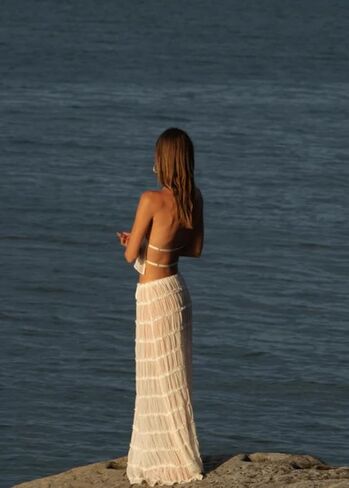 Womens 2 Piece Maxi Skirt Set Lace Up Sleeveless Tank Top and Flowy Long Skirt 2024 Summer Beach Outfits in Saudi Arabia