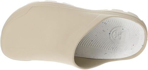 Kamik Women's Nova Clog in Saudi Arabia