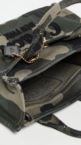 Coach Cargo Tote 20 in Saudi Arabia